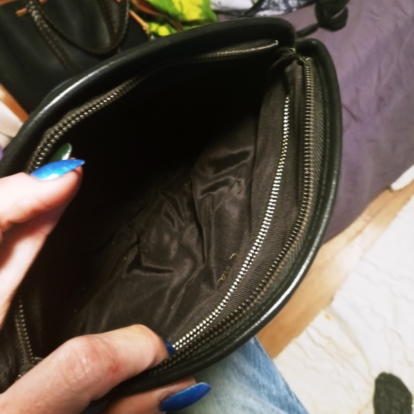 Vintage leather black clutch - Picture 4 of 9